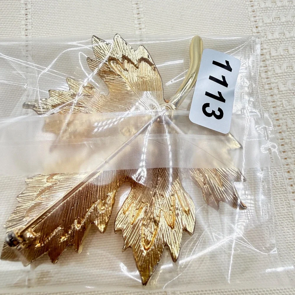 Vintage Sarah Coventry Tone Gold & Silver Two Tone Big Double Leaf Brooch